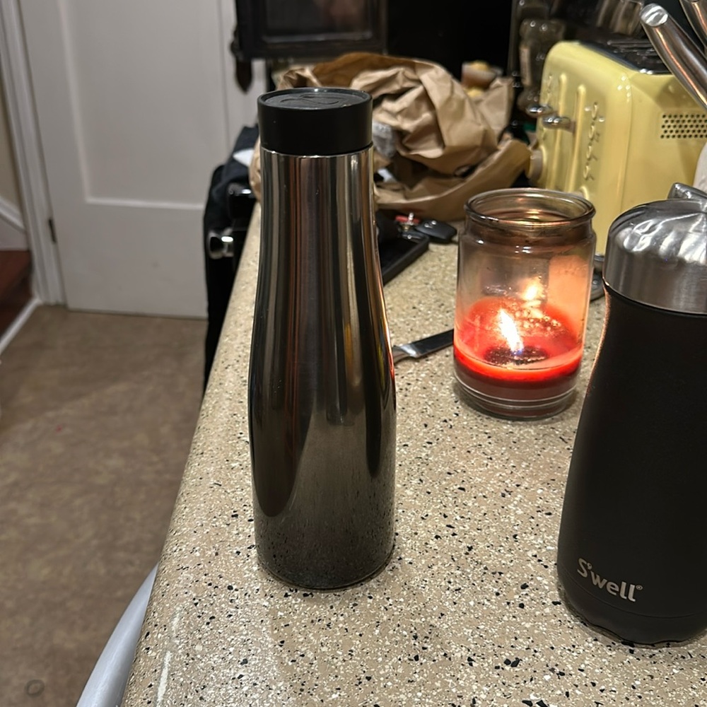 Lululemon Stay Hot Keep Cold Bottle 19oz Ombré